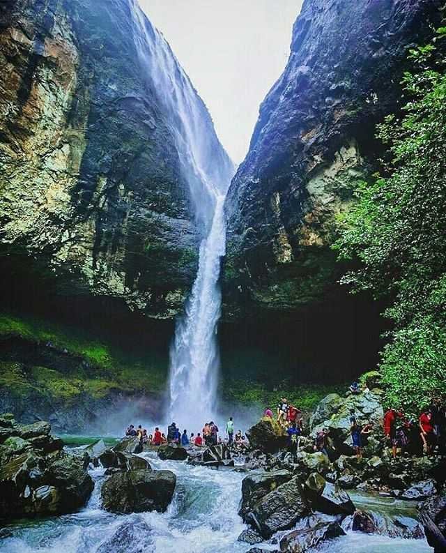 Devkund Waterfall Trek - Shriram Treks and Tours