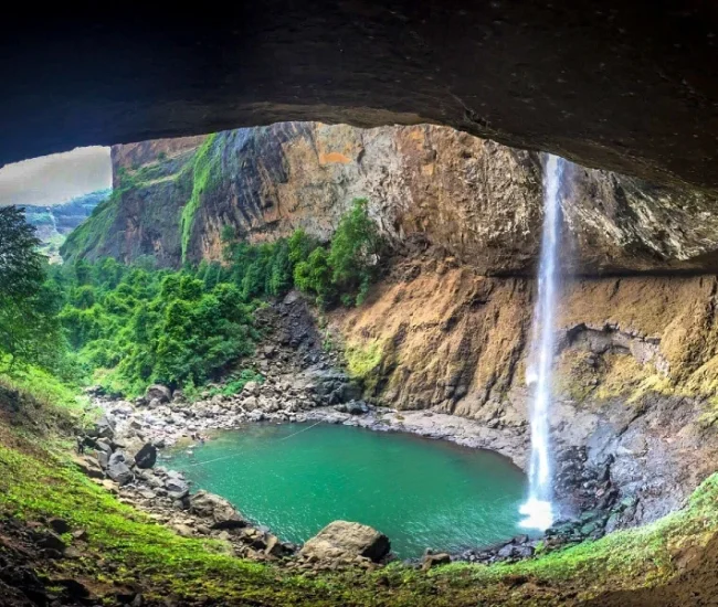 a0b438c6-a23f-4ad4-ac05-cb591310cdc4 (1)