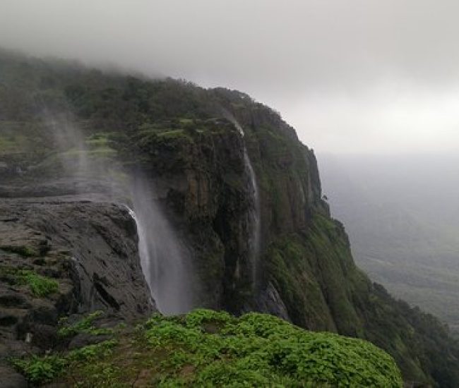 Jivdhan Fort & Naneghat